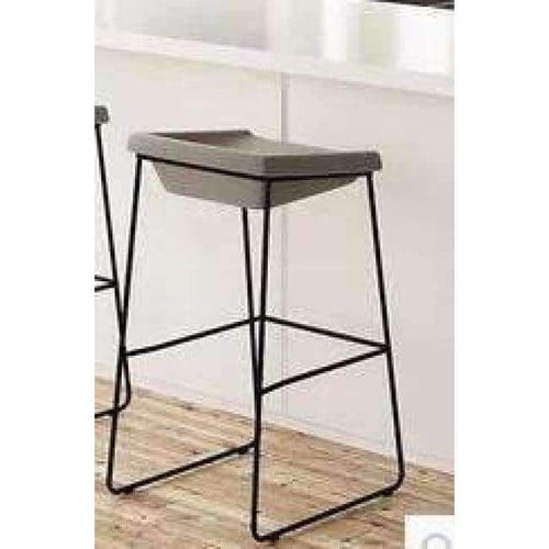 Planet Gates 12 002 Solid wood bar table and chair. Leisure bar chair.44100