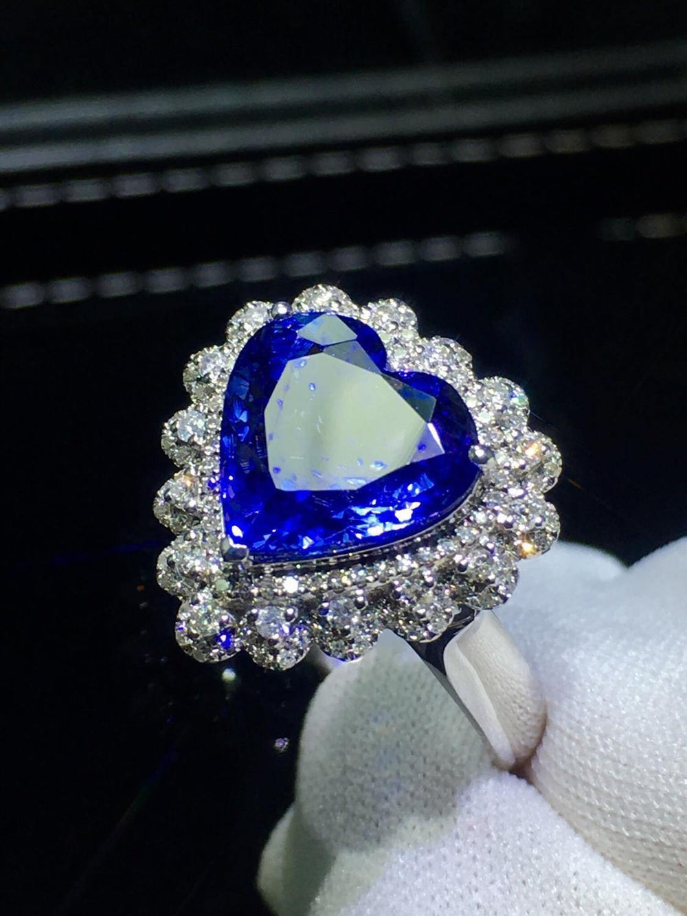 Planet Gates 18K White Gold 100% Natural Blue Tanzanite Gemstones 8.5ct Diamonds Fine Chic Pendant Necklace