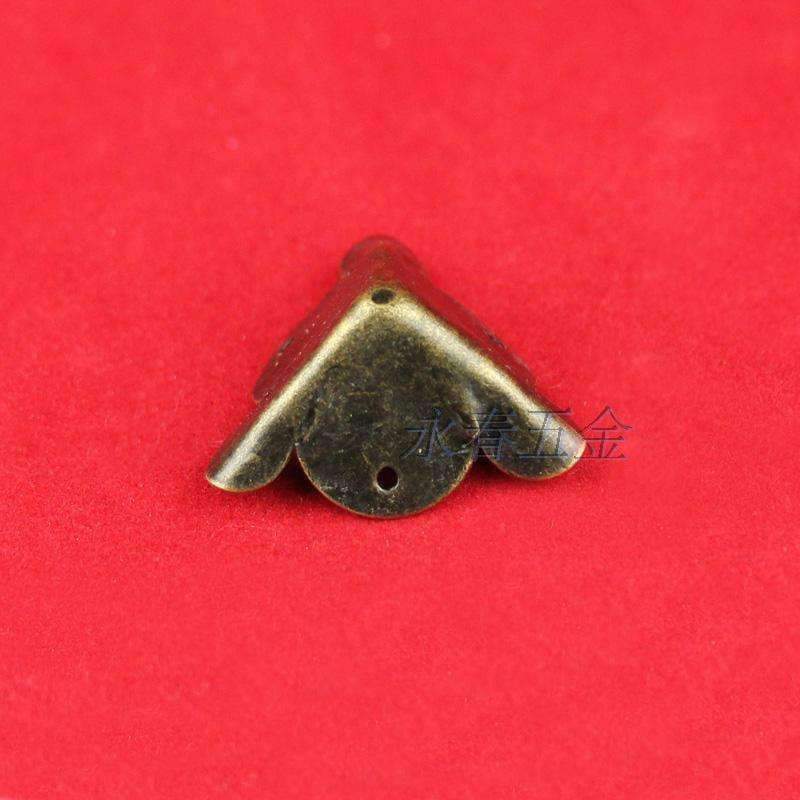 Planet Gates 19mmX19mm Corner wrap angle antique furniture hardware wooden gift box with DIY jewelry accessories wholesale furniture foot