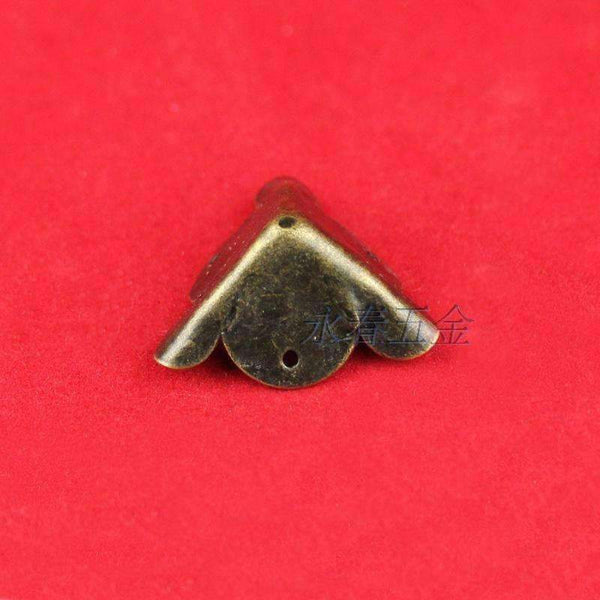 Planet Gates 19mmX19mm Corner wrap angle antique furniture hardware wooden gift box with DIY jewelry accessories wholesale furniture foot
