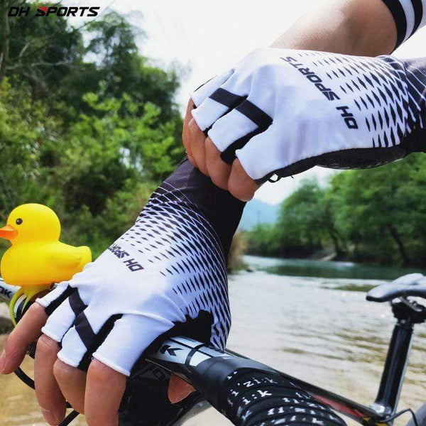 Planet Gates 1Pair Half /Full Finger Cycling Gloves With 1Pair Cycling Socks Men Women Sports Bike Gloves Racing  Bicycle Set
