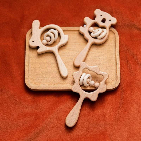 Planet Gates 1PC Baby Wooden Rattle Beech Animal Hand Teething Wooden Ring Makes A Sound Montessori Educational Toy Attract Attention