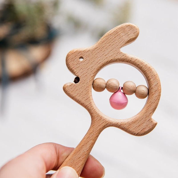Planet Gates 1PC Baby Wooden Rattle Beech Animal Hand Teething Wooden Ring Makes A Sound Montessori Educational Toy Attract Attention