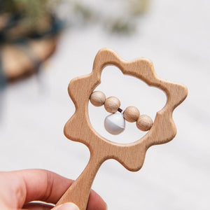 Planet Gates 1PC Baby Wooden Rattle Beech Animal Hand Teething Wooden Ring Makes A Sound Montessori Educational Toy Attract Attention