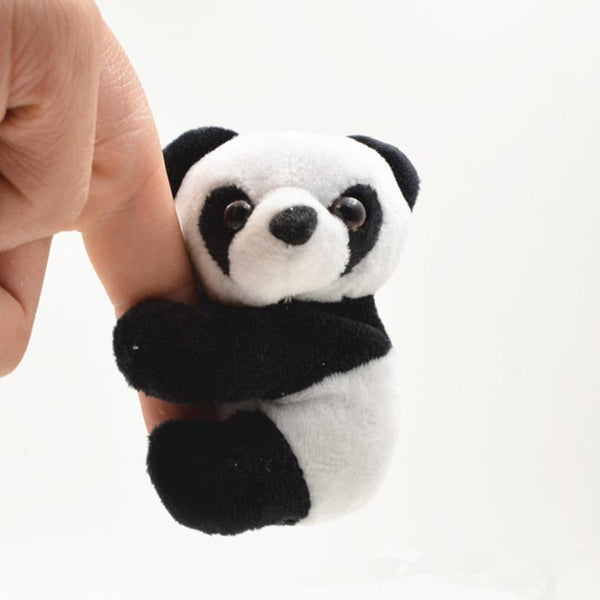 Planet Gates 1PC Creative Plush Panda Clip Black White Hugging Panda Curtain Clip Bookmark Notes Small Stuffed Animal Doll  Souvenir Toys