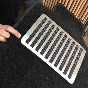 Planet Gates 1PCS Stainless Steel+Rubber Floor Carpet Mat Patch Foot Heel Plate Pedal Pad For Car Auto Accessories Car Mats
