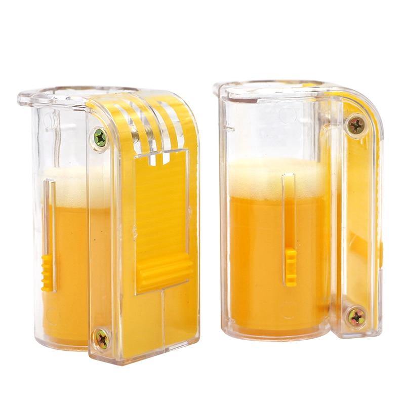 Planet Gates 200284146 1PCS Bee Queen Marking Cage Marker Catcher Plastic Catcher One Handed Marker Bottle Plunger Beekeeper Tool Beekeeping Equipments (1pcs)