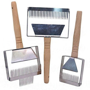 Planet Gates 200284146 Beekeeping Equipment Uncapping Scraper Honey Honeycomb Scraper Wooden Handle Tool Uncapping Fork Beekeeping