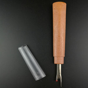 Planet Gates 2017 New Clover 4Pcs Steel And PlasticHandle Craft Thread Cutter Seam Ripper Stitch Unpicker Needle Arts Sewing Tools