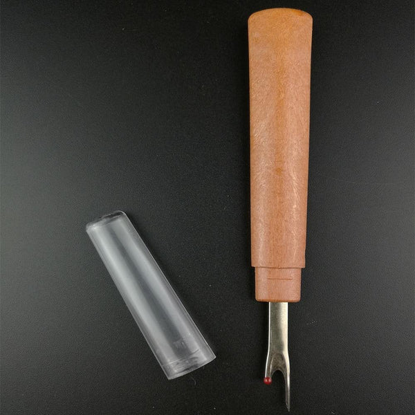 Planet Gates 2017 New Clover 4Pcs Steel And PlasticHandle Craft Thread Cutter Seam Ripper Stitch Unpicker Needle Arts Sewing Tools