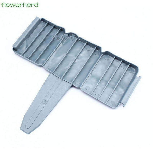 Planet Gates 25x23.5cm Cobbled Stone Effect Plastic Garden Edging Hammer-In Lawn Lawn Palisade  Fencing, Trellis & Gates