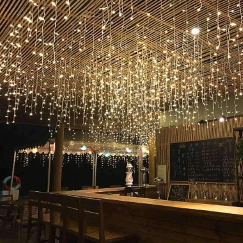 Planet Gates 3.5M 96 LED Icicle Christmas Holiday Light 9.4ft LED Snowing curtain light Xmas Wedding Party Decoration
