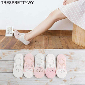 Planet Gates 3 Pairs Anti-Slip Silicone Invisible Socks Women 2018 Sexy Fox Sneaker Summer Socks  Candy Color Happy Ankle Socks