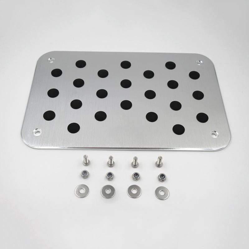 Planet Gates 30*20cm Car Inner Floor Carpet Mat Patch Foot Pedal Aluminum Car Floor Mat Pad Carpet Heel Plate Accessory