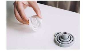 4PCS Kitchen Home Portable Folding Funnels Telescopic Long Neck Funnel Creative Household Liquid Silicagel Funnel Kitchen Tools