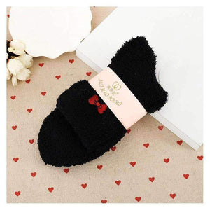 Planet Gates 5 Pairs / Lot Top Sale Women Winter Warm Middle Tube Socks Short  Autumn Girl 10 Colors Solid Plush Sock Wholesale
