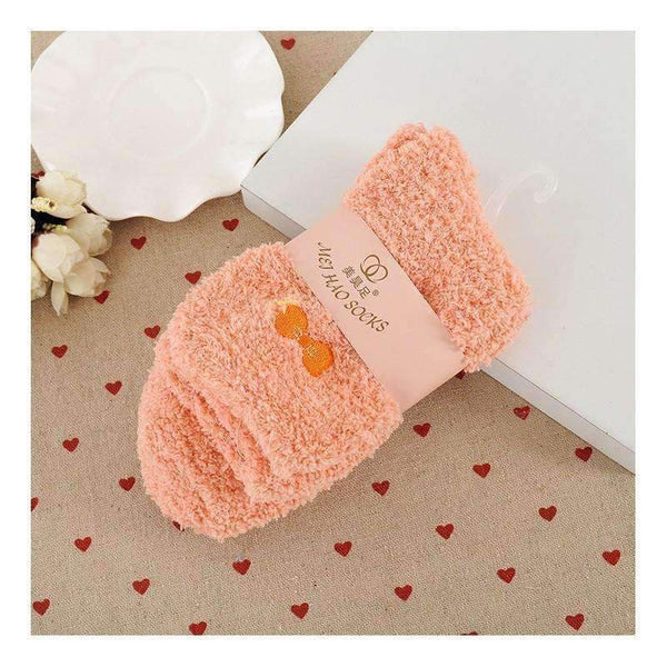 Planet Gates 5 Pairs / Lot Top Sale Women Winter Warm Middle Tube Socks Short  Autumn Girl 10 Colors Solid Plush Sock Wholesale