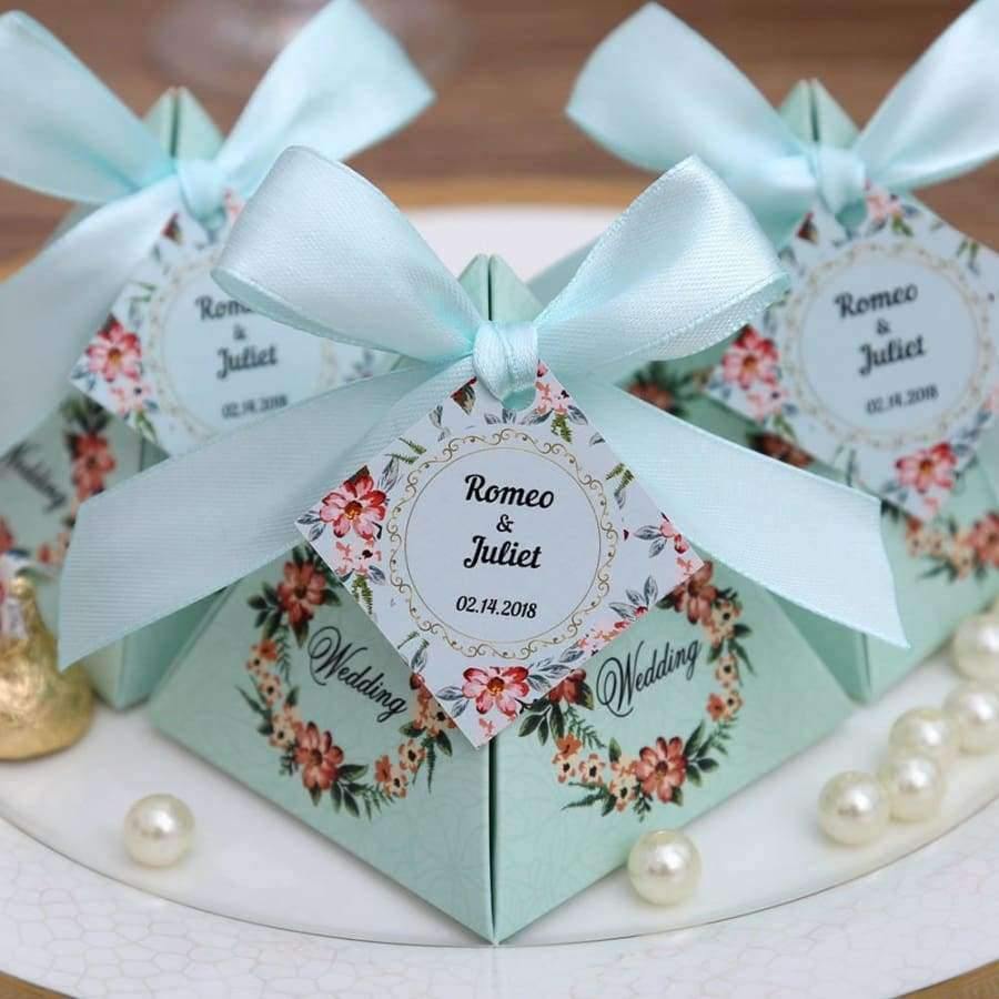 Planet Gates 50 pcs Free Shipping Pink/ Purple/ Tiffany Blue Floral Pyramid Wedding Favor Candy Boxes Bridal Shower Party Paper Gift Box