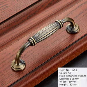 Antique Handle Knob Furniture Handle Kitchen Cabinet Handle Drawer Handle Pulls Zinc Alloy Cupboard Handles European Handles