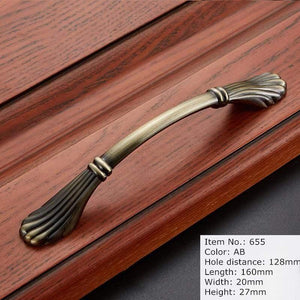 Antique Handle Knob Furniture Handle Kitchen Cabinet Handle Drawer Handle Pulls Zinc Alloy Cupboard Handles European Handles