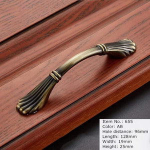 Antique Handle Knob Furniture Handle Kitchen Cabinet Handle Drawer Handle Pulls Zinc Alloy Cupboard Handles European Handles