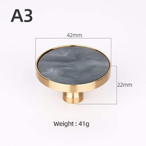 Brass Furniture Handles Elegant Door Knobs and Handles for Cabinet Kitchen Cupboard Drawer Pulls Wall Hanging Hooks Shell Resin