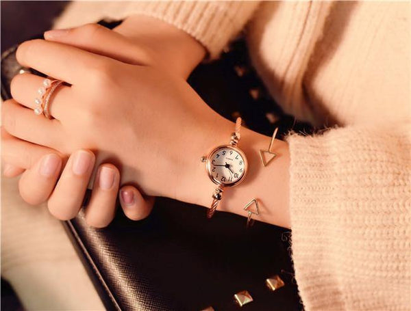 Planet Gates All black Women watches  popular brand simple numbers bracelet watch retro ladies quartz wrist watch orologio donna