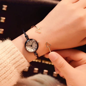 Planet Gates All black Women watches  popular brand simple numbers bracelet watch retro ladies quartz wrist watch orologio donna