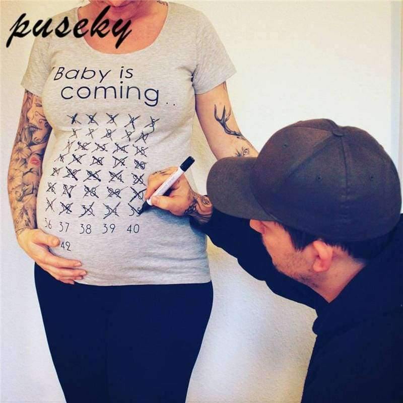 Planet Gates Baby Is Coming Print Women Maternity Clothing Pregnant Short T shirt Funny Top for photography photo shoot Plus Size