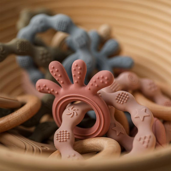 Planet Gates Baby Silicone Teethers Rodent Teething Ring Newborn Baby Rattle Bracelet Toys Food Grade Baby Bracelet Nursing Teething Toys