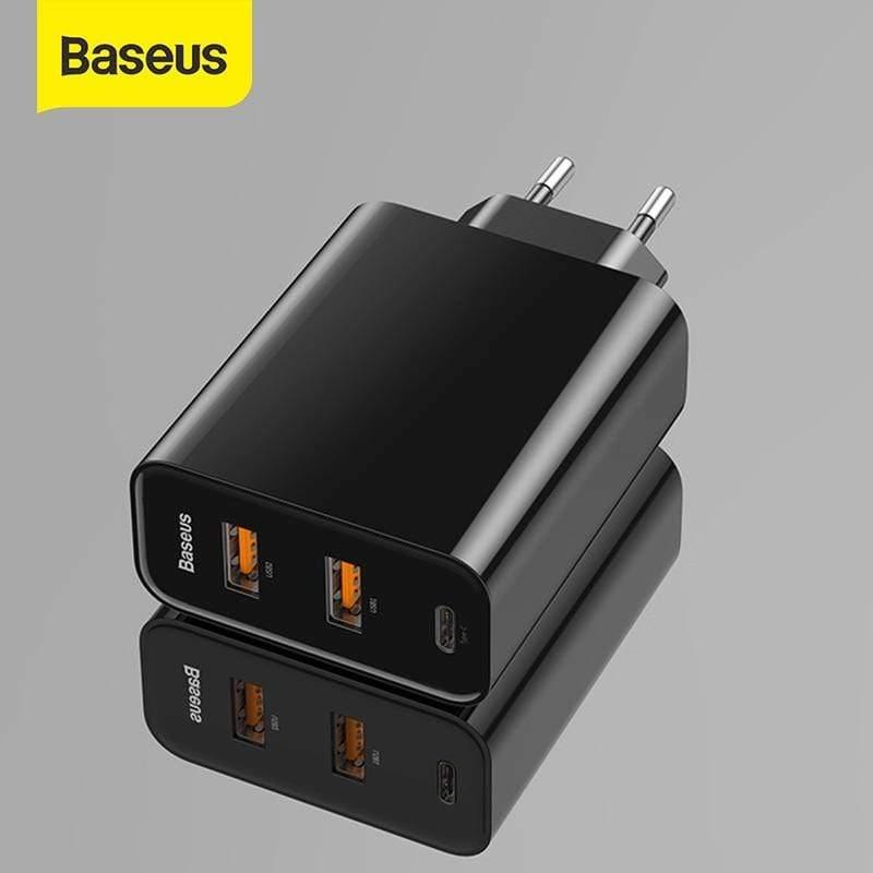 Baseus 3 Ports USB Fast Charger 60W Support Quick Charge 4.0 3.0 Type-C PD Charger QC 4.0 3.0 Phone Charger For HUAWEI Xiaomi