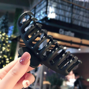1Pc Korean Solid Big Hair Claws Elegant Frosted Acrylic Hair Clips Hairpins Barrette Headwear for Women Girls Hair Accessories
