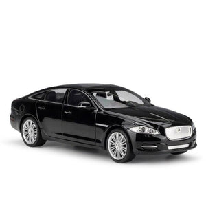 Planet Gates Black Model Car 1:24 Diecast Car Toys Classic 2010 JAGUAR XJ High Simulator Car Alloy Metal Toy Car For Children Gift Collection