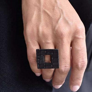 Crack Leather Ring For Women Wedding Jewelry Punk Prom Finger Ring Accessories Rings Gothic Jewellery Wholesale Prsten