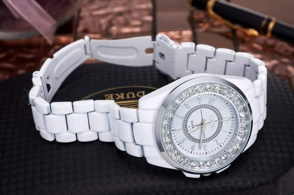 Planet Gates Black Watch Korea Style Round Dial Crystal Fashion Quartz Wristwatch Black&White Alloy Bracelet Watch Unisex masculino relojes