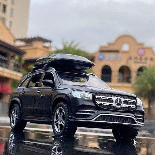 Planet Gates Black with suitcase 1:32 Benzs GLS 580 SUV Alloy Car Model Diecasts & Toy Vehicles Metal Car Model Collection High Simulation Childrens Toy Gift