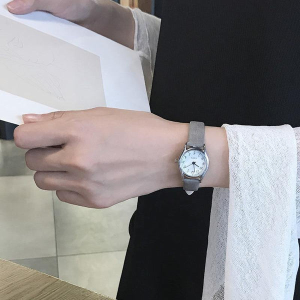 Planet Gates Black Women watches Korean version casual quartz woman clock BGG brand ladies retro wrist watches leather band