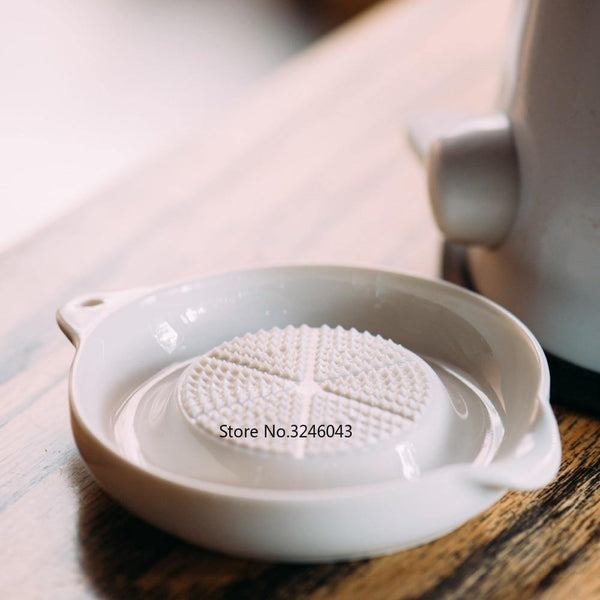 Planet Gates Ceramic Ginger Garlic Wasabi Grater Crushed Garlic Press Device soy sauce dish for sushi sashimi Baby complementary food tools