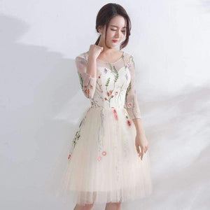 Planet Gates Champagne / 2 Luxury Champagne Three Quarter Sleeve Floral Print Lace Cocktail Dress Knee- Length Formal Dress Party Gown LX187