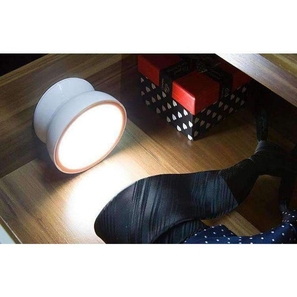 Planet Gates Creative 360 degree rotation LED wireless wall lamp table Bedside bedroom night lamp kids Indoor novelty night light