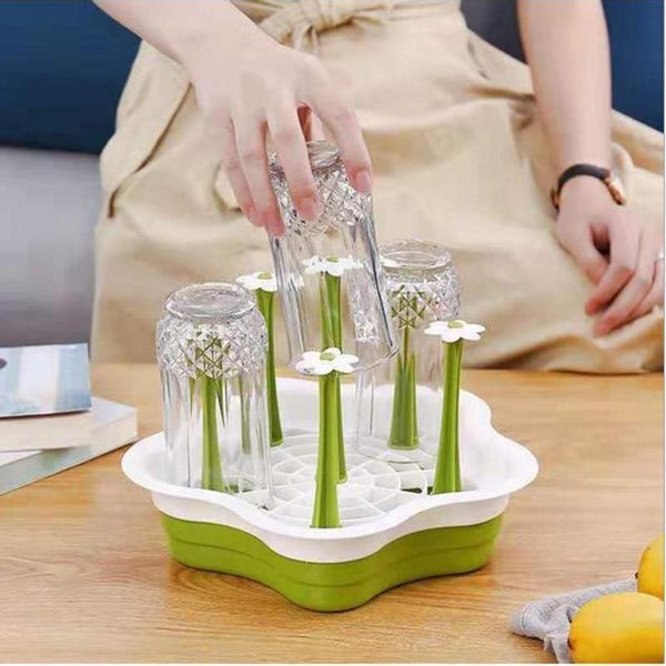 Creative kitchen cup drain rack Household plastic 6 plum water cup storage rack