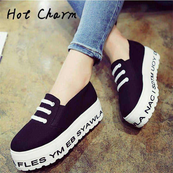 Planet Gates Creepers Smile Face Shoes Woman plus size 35-40 Platform Women Flats Shoes 2016 White