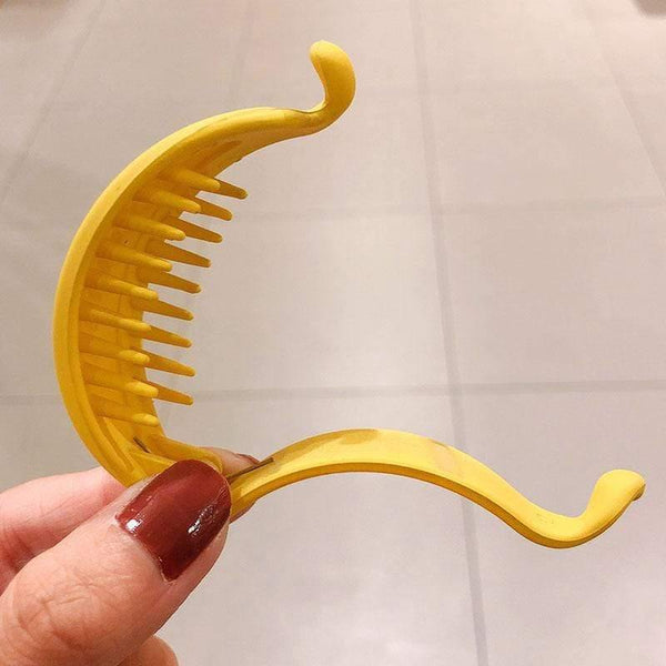 Cute Candy Colors Banana Shape Hair Claws Women Girls Sweet Hair Clips Ponytail Holder Hairpins Fashion Hair Accessories