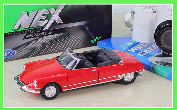 Planet Gates Diecast 1:24 Car CITROEN DS 19 Cabriolet Simulator Classic Model Vintage Car Alloy Metal Toy Car For Kid Gift Collection