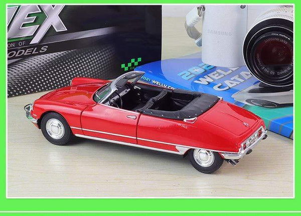 Planet Gates Diecast 1:24 Car CITROEN DS 19 Cabriolet Simulator Classic Model Vintage Car Alloy Metal Toy Car For Kid Gift Collection