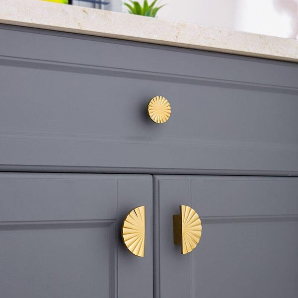 DIY Semi-Circular Shape /Door Knob European Antique Furniture Handles Sector Drawer Pulls Kitchen Cabinet Gold Knobs and Handles
