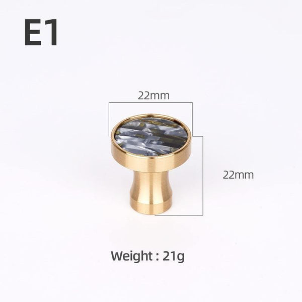 Brass Furniture Handles Elegant Door Knobs and Handles for Cabinet Kitchen Cupboard Drawer Pulls Wall Hanging Hooks Shell Resin