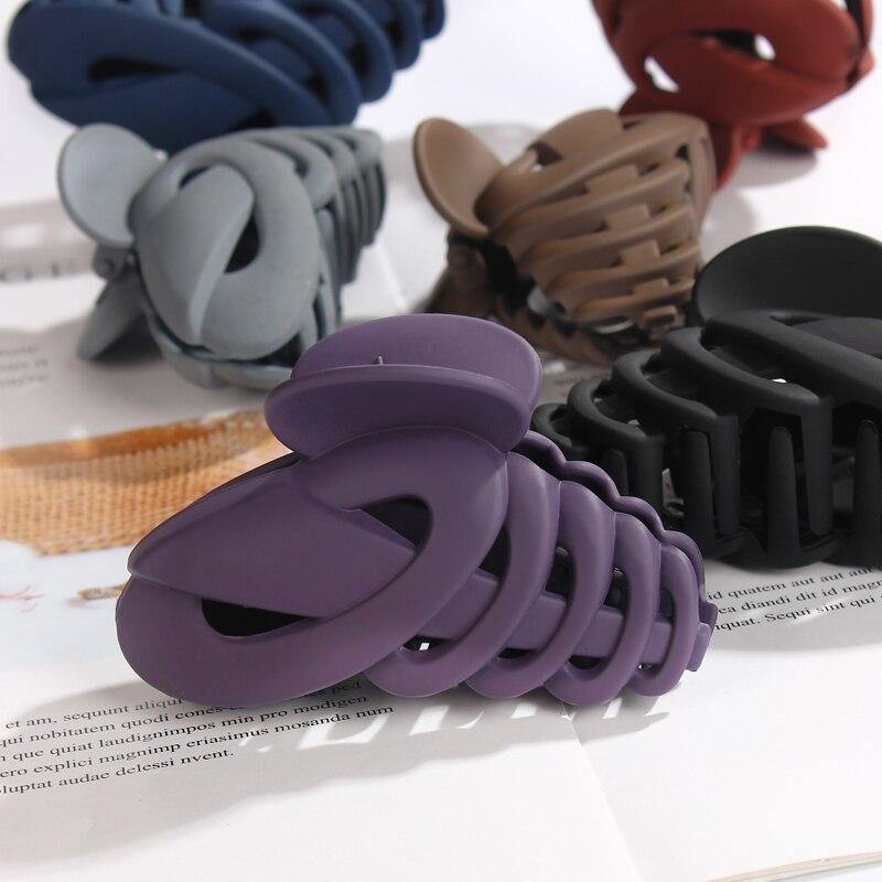 Fish Bone Hollow Girls Hairpins Hair Claw Crab Plastic Hair Clips for Women Barrettes Hair Claws for Women Hair Accessories