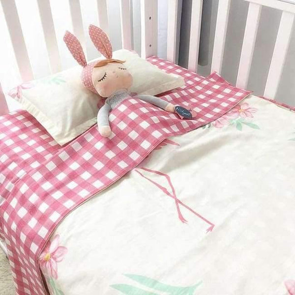 Planet Gates flamingo 3Pcs Baby Bedding Set Cotton Crib Sets Baby Cot Set Including Duvet Cover +Pillowcase +Flat Sheet Kindergarten bedding Sets