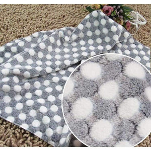 Planet Gates Flannel Pet Dog Blanket Dots Printed Breathable Dog Cat Bed Mat Warm Pet Sleeping Cushion Cover For Pet Dog Cat Products